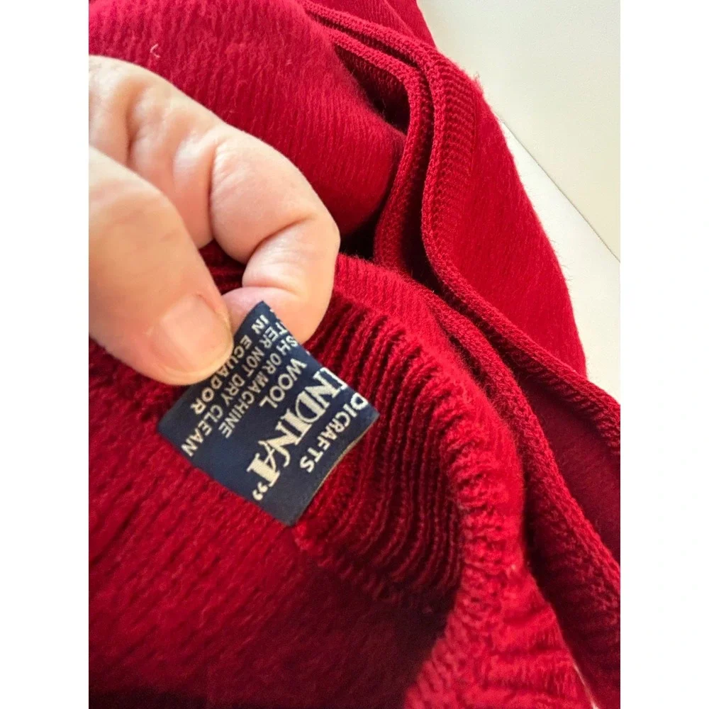 Handcrafted Sisandina Wool Red Poncho‎ Buttons Crew Collar Comfy Warm OS - Picture 8 of 9